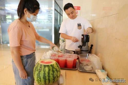 唐县吃瓜事件视频,一场网络热议背后的真相揭秘