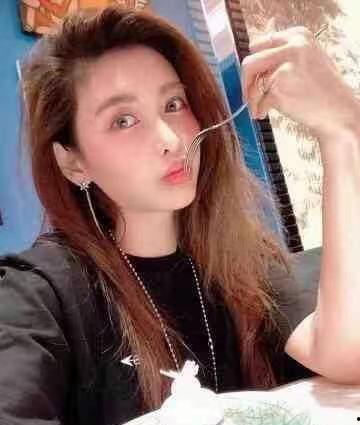 蝴蝶姐姐吃瓜视频,揭秘娱乐圈幕后故事