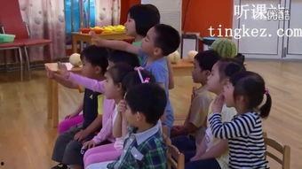 幼儿园吃瓜秀视频,萌娃们的甜蜜时光